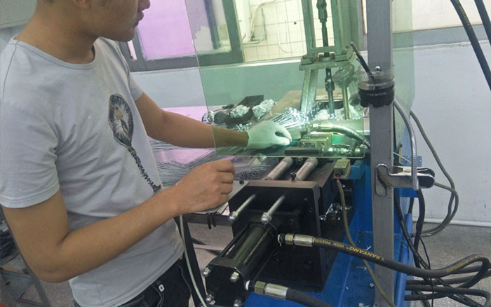 Dongguan Wire Rope Mate HardWare Co,.Ltd. 공장 생산 라인